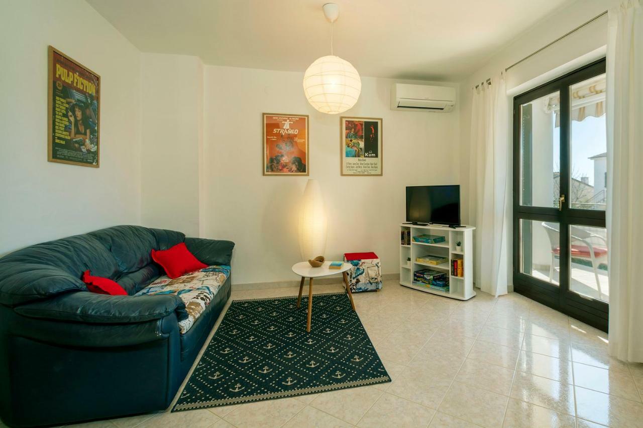 Apartment Kika Пореч Екстериор снимка